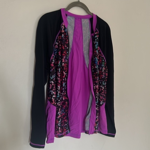 Swim 365 Colorblock Swim Tee/Rash Guard - Picture 5 of 6